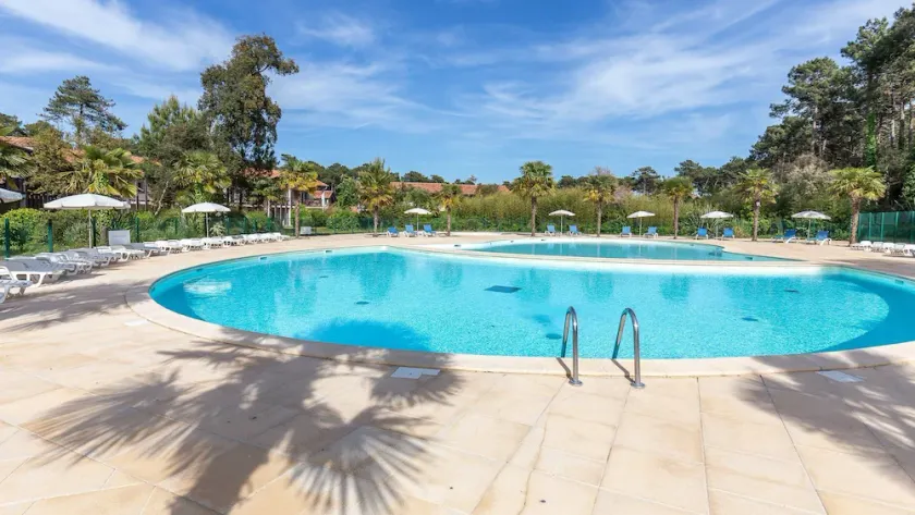T3 Nature Ondres plage avec piscine et tennis - Image 1