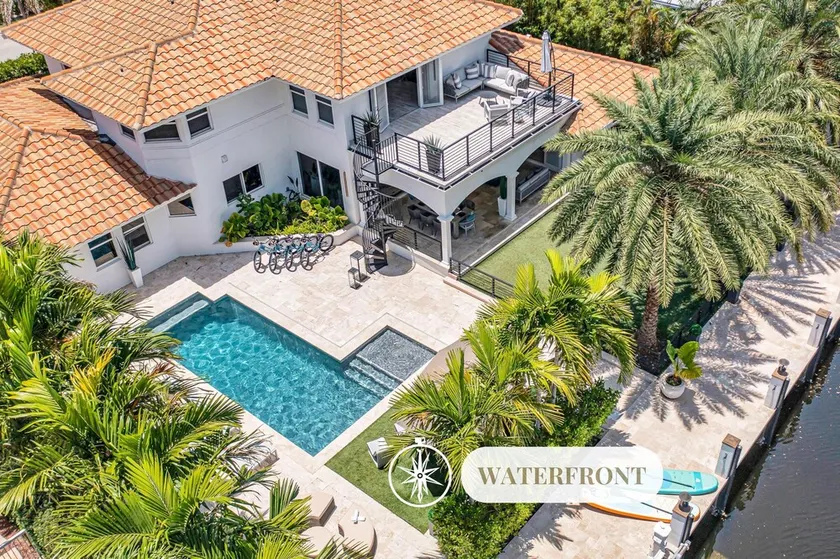Waterfront Villa | Walk to Beach | Venice of America | Coastal Extravagance | Palm Key | VlLLAS - Image 1