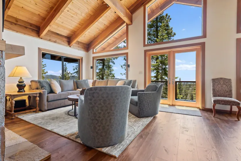 AMAZING VIEWS- MODERN HOME- SH #14 by Bear Valley Vacation Rentals - Image 1