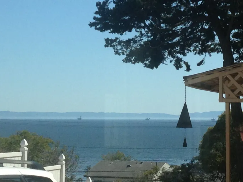 MAGICAL 5-STAR RATED OCEAN VIEW CUSTOM HOME - PLEASE READ ALL 400 GUEST REVIEWS! - Image 1