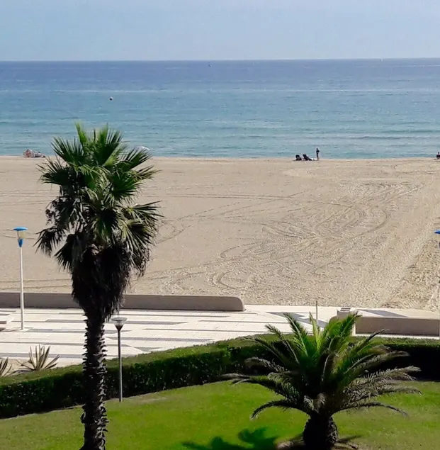 Hyreslägenhet F2 lugnt mot havet direkt tillgång till stranden Canet-en-Roussillon - Image 1