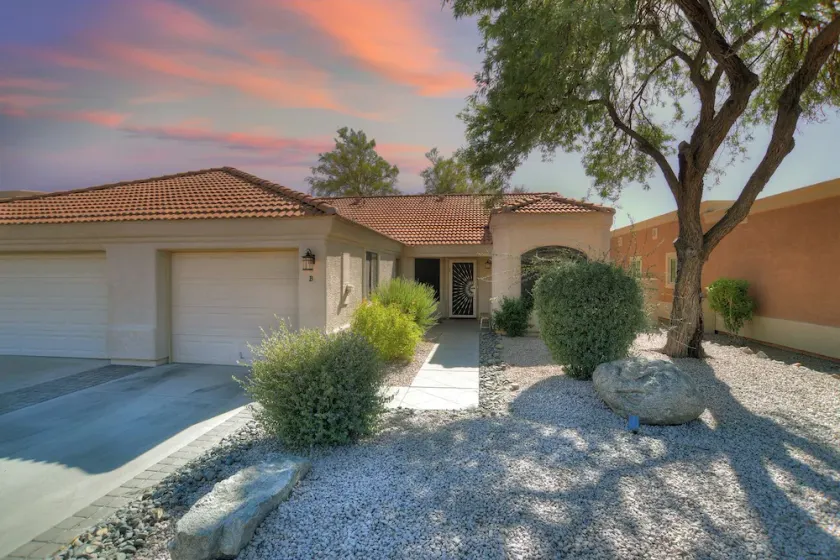 Close To Golf Courses & Trails | Fountain Hills Home | Great Monthly Rates - Image 1