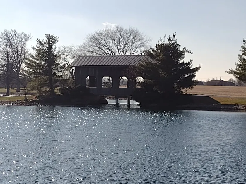 Family Friendly Tiny House w/pond - Image 1