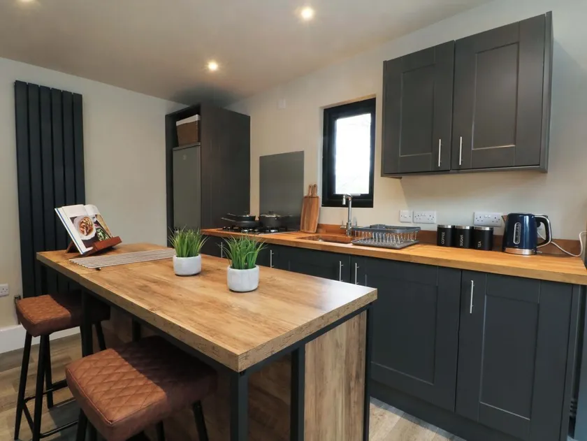 The Cabin - Image 1