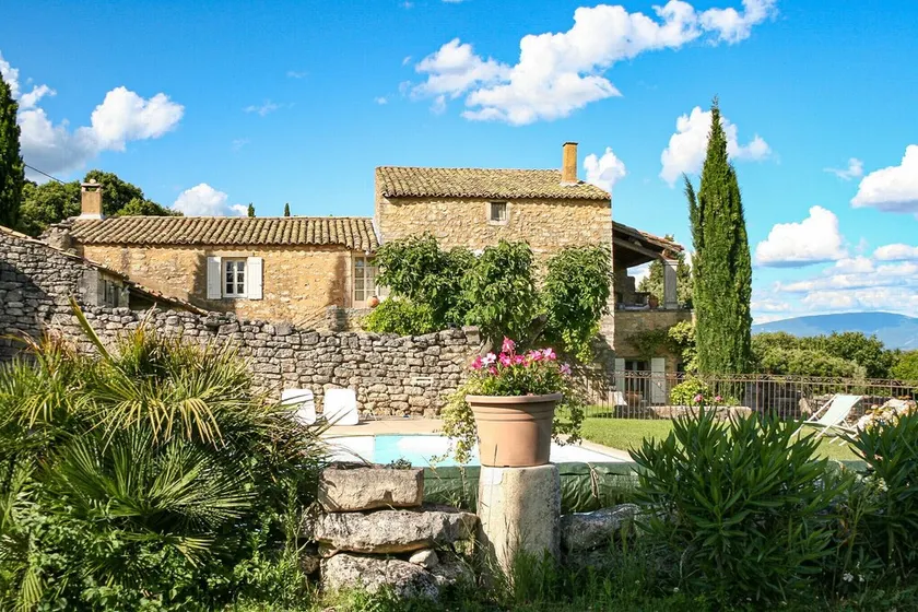 Le Mas de Marie, in Drôme Provençale, a 100% natural parenthesis - Image 1
