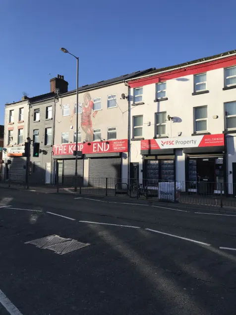 2 Bedroom Luxury Apartment near Liverpool Football Ground - Image 1