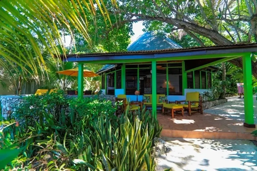 Seaside Two Bedroom Cottage! - Image 1