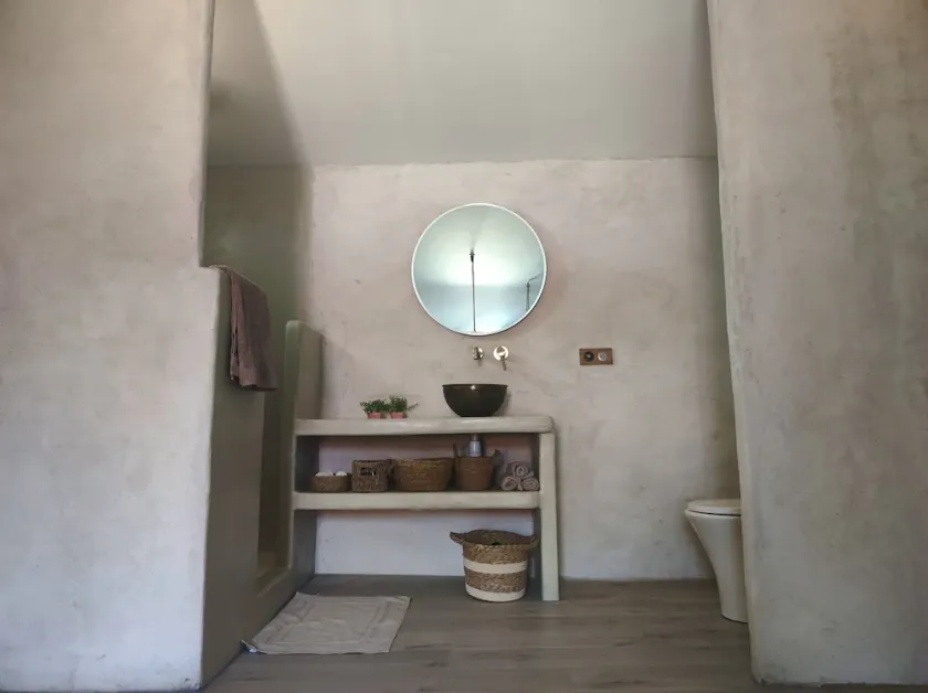 Paisible Appartement Avec sa Cour Fermée - Image 1