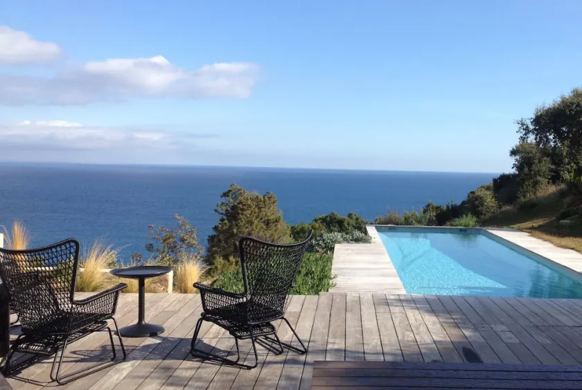 Frente al mar, villa con aire acondicionado para 10 personas, 4 dormitorios, piscina climatizada, acceso al mar - Image 1