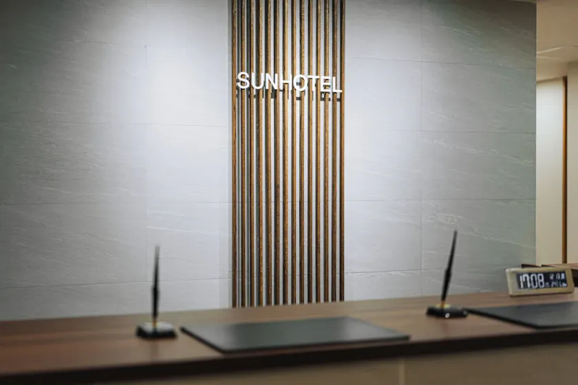 Business Inn SUNHOTEL - Image 1
