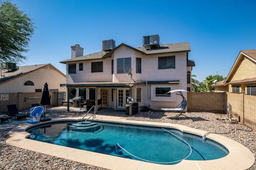 North Phoenix 4 Bedroom w/Pool and Games!  - Image 1