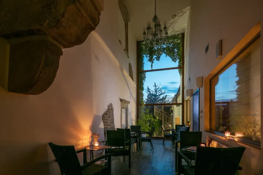 Wine Wellness Hotel Amande Hustopeče - Image 1