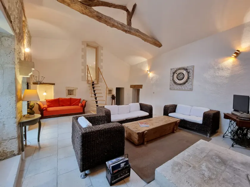 A charming vacation cottage - Image 1