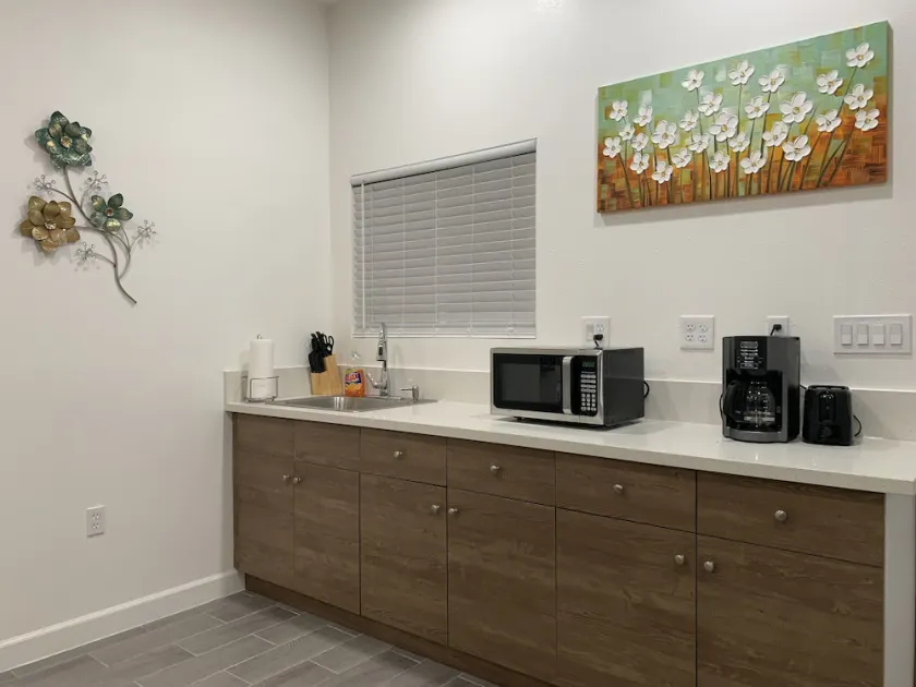 Newly Remodeled Private Studio Home - Image 1