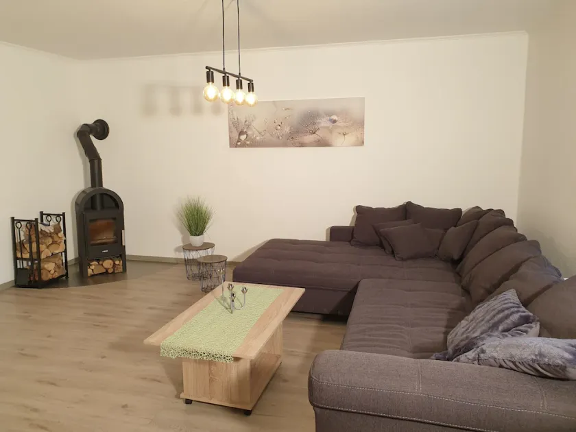 Vacation apartment/house/mechanic apartment- Am Schlosspark near the Baltic Sea 6 persons+cd. - Image 1