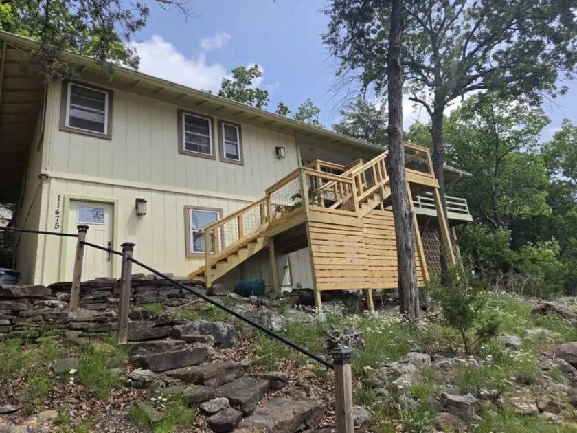 Sailaway!- Huge Lake Views; Easy Walk to Shoreline!  Boat Launch Nearby; Pool! - Image 1