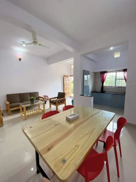 Homestay.. - Image 1