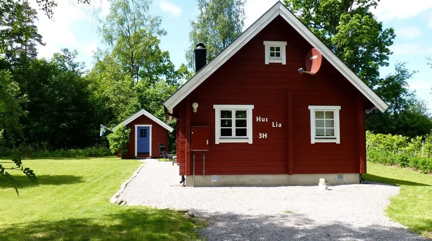 Hus LIA lac, bateau, cheminée, WiFi, permis de pêche, vélos, Bathe, top Ausst'g - Image 1