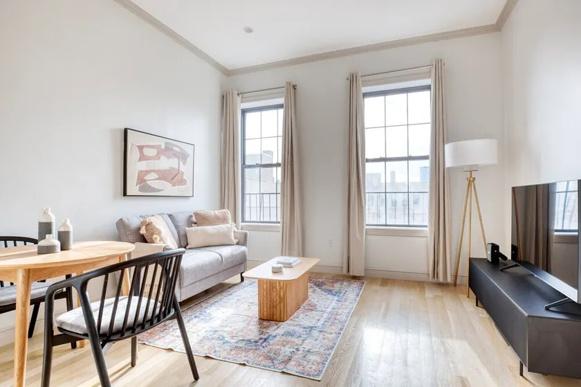 Classic East Village 2BR w/ W/D, Gym & Elevator, nr cafes, by Blueground - Image 1