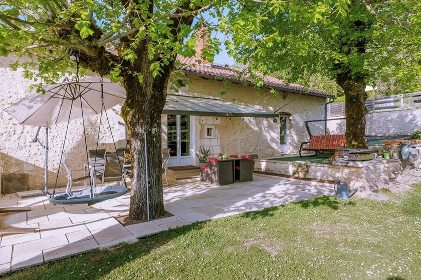 Villa ''Maeltri'' 12 people with heated pool and air conditioning. Optional spa area (jacuzzi + infrared sauna + cocooning chalet) - Image 1