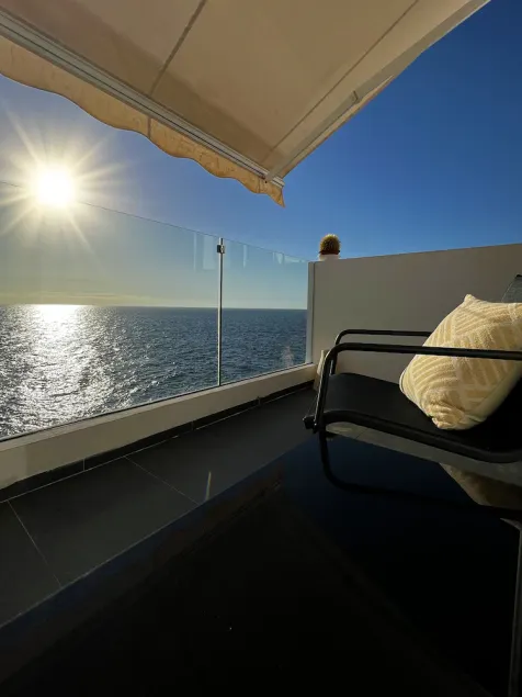 At the ocean’s edge - Image 1