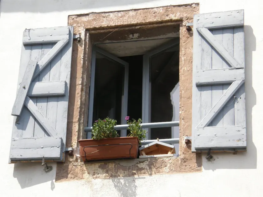 Maison Felix is an idyllic 18th century cottage at the foot of Cordes sur Ciel - Image 1
