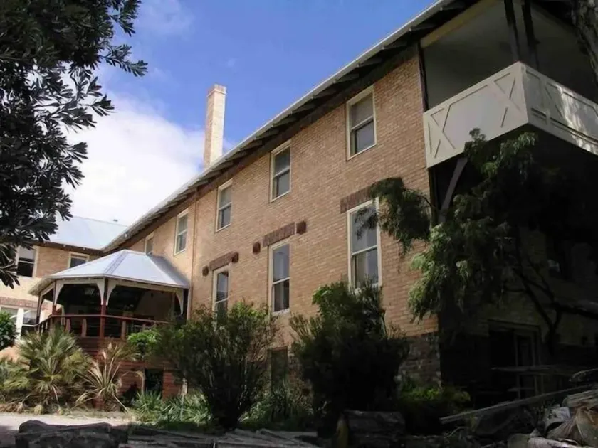 Whitehall Queenscliff - Image 1