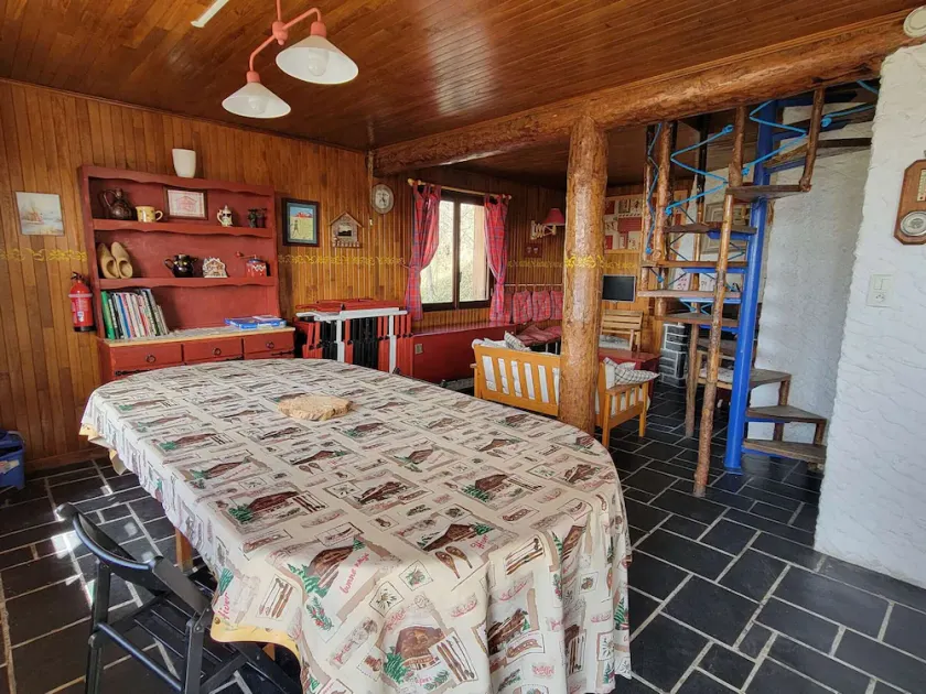 Chalet Saint-Michel-de-Chaillol, 10 pièces, 18 personnes - FR-1-393-82 - Image 1