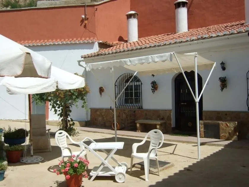 Cave House - Casa de Dulce - Image 1