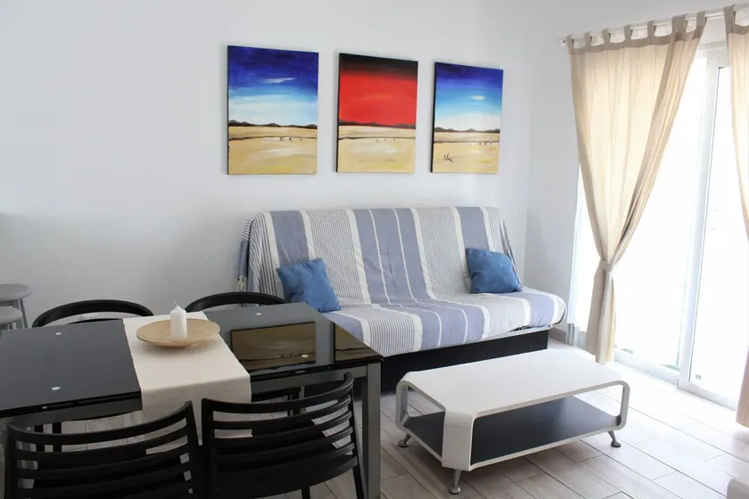 Great location, 2 bd and terrace in Las Americas - Image 1