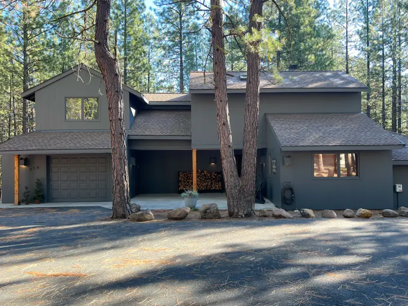 3 Kings + Bunks + Sleeper | Hot Tub | Dogs | AC  | Loved by Guests | GM239 - Image 1
