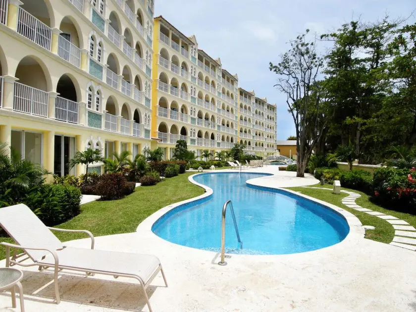 105 Sapphire Beach Condo (2Bedroom / 2Bathroom) On Dover Beach, Barbados. - Image 1