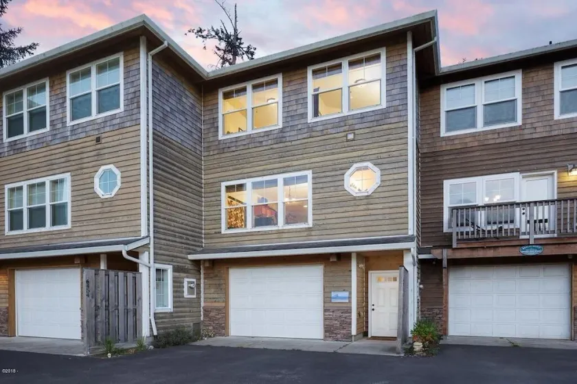 The Treehouse Townhouse - Image 1