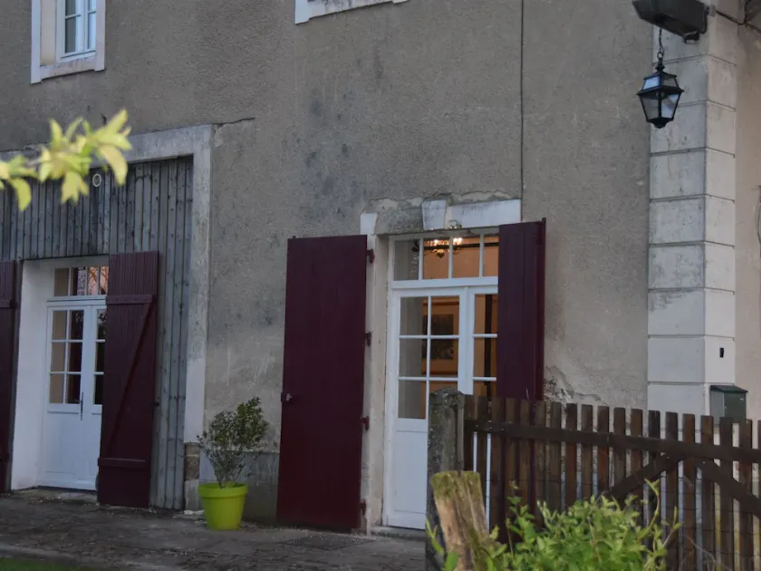 Charming Cottage with English Park, Near Le Mans & Alençon, Sleeps 6 - Image 1