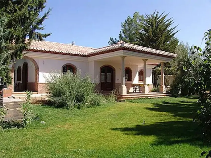 Rustic house next to Granada. Charm and nature - Image 1
