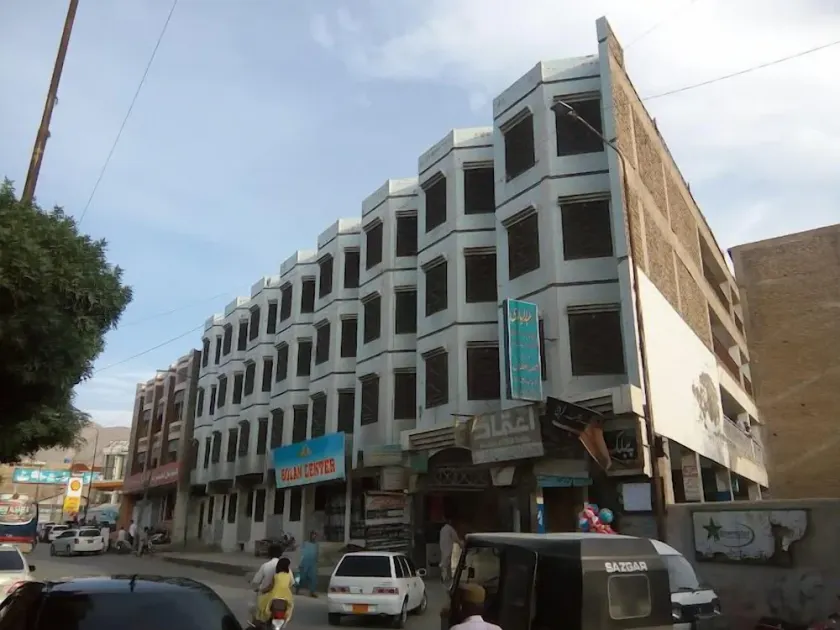 Hotel Qasr-e-Naz - Image 1