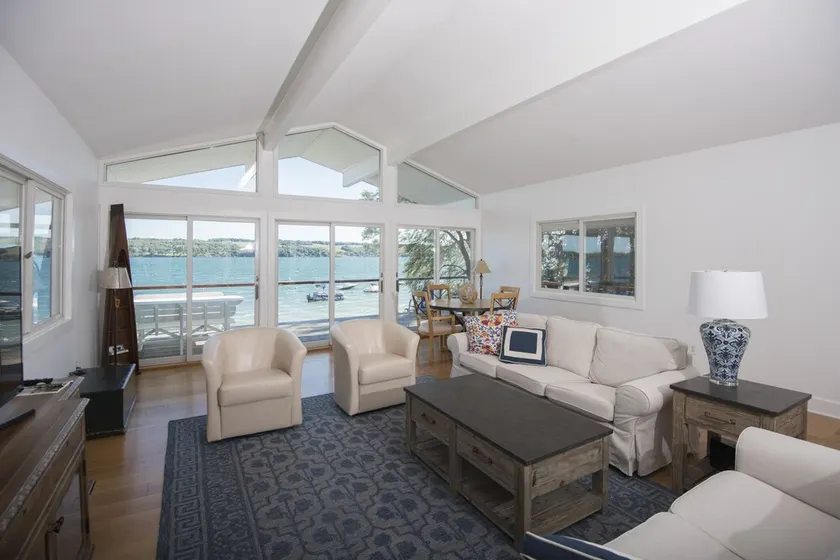 Schönes Haus mit 100 'Ebene am See Strand - Image 1
