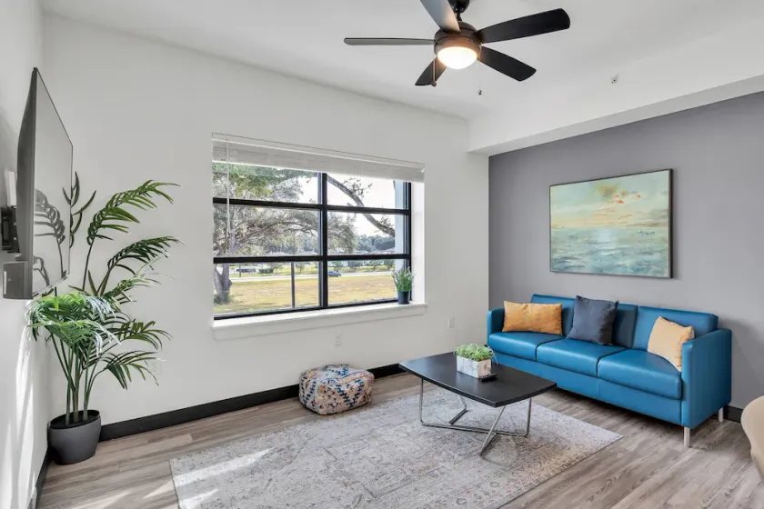 The Well Retreat | Modern 1BR Near Tennis & Pickleball | Wellness Center - Image 1