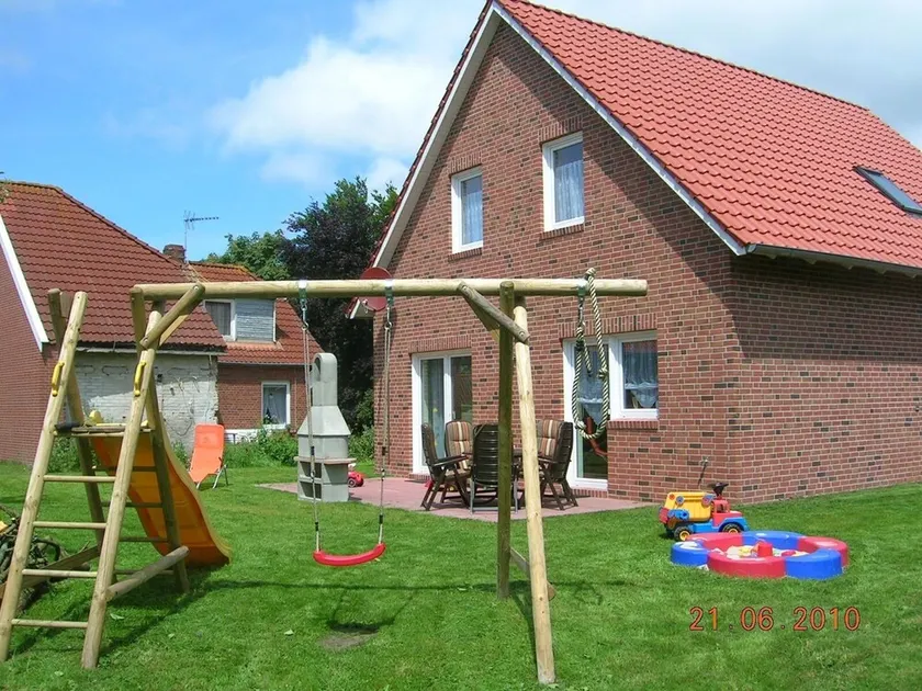 freistehendes Haus  mit großem Garten und Spielplatz, bis 8P, zur Nordsee 2km - Image 1