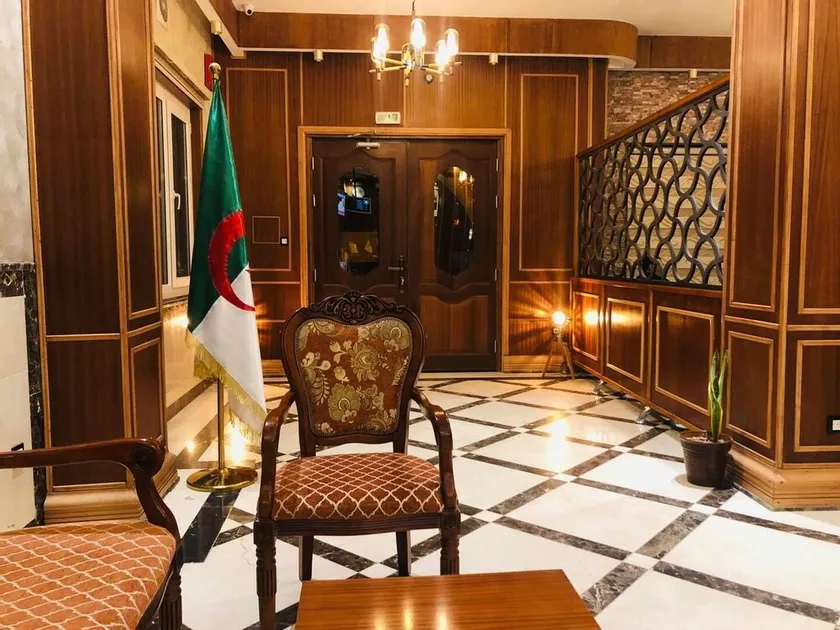 Hotel Vescera - Image 1
