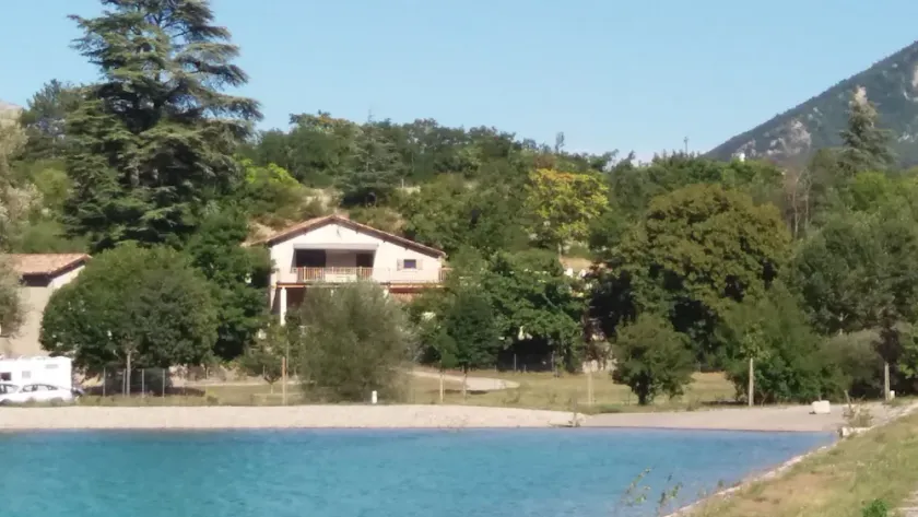 Maison de vacances entre lac et montagne - Image 1