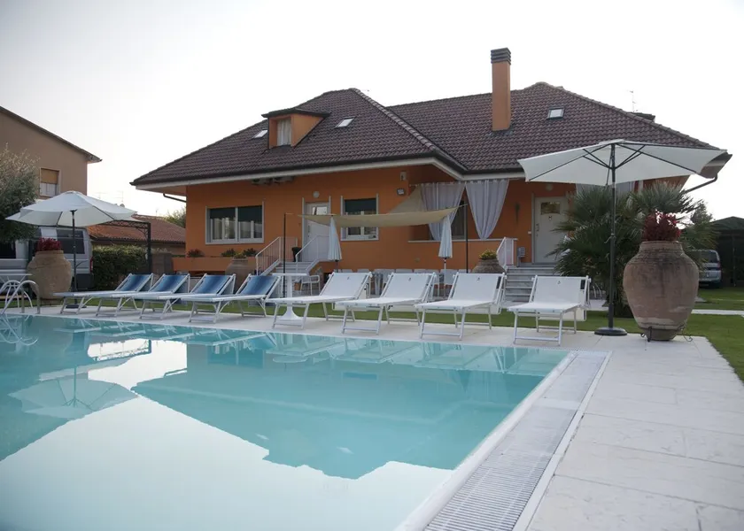 Prestigefyldt villa med privat pool, Valpolicella, nær Gardasøen - Image 1