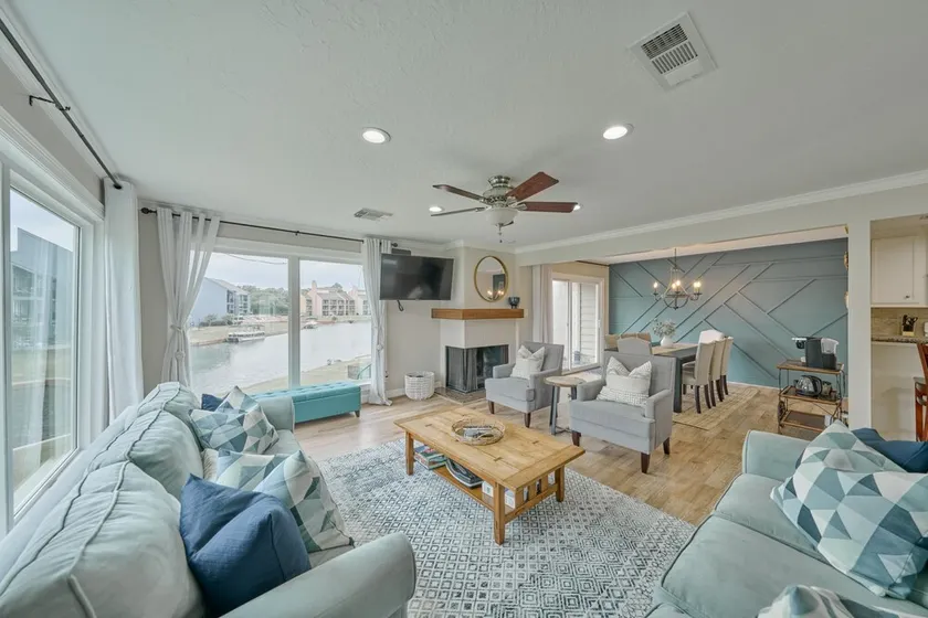 Lake Conroe -  Swimming, Tennis, Golf, Pickleball, Pet Friendly! - Image 1