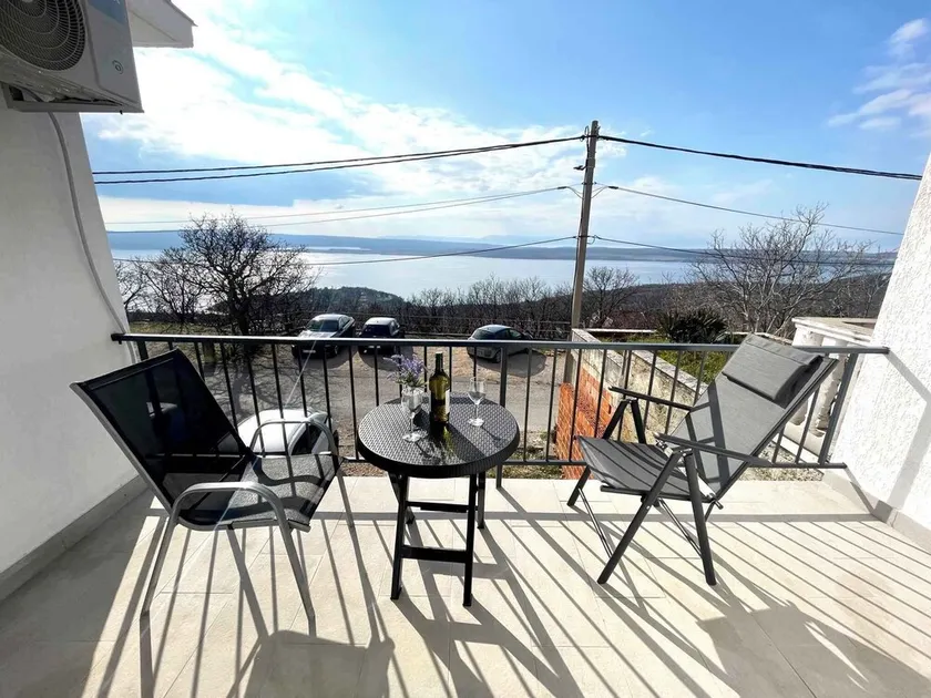 Apartamento de férias com ar-condicionado e vista para o mar - Image 1