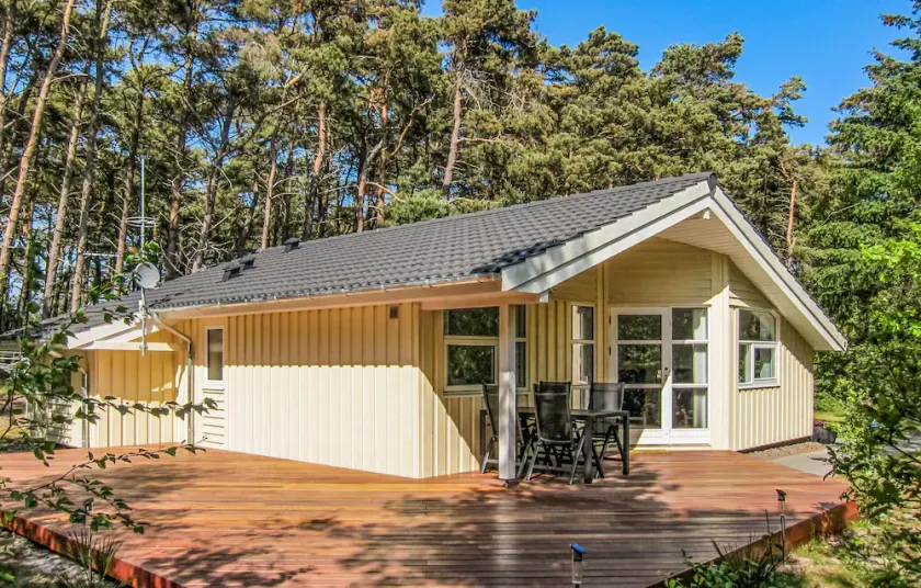 3 Bedroom Gorgeous Home In Nexø - Image 1