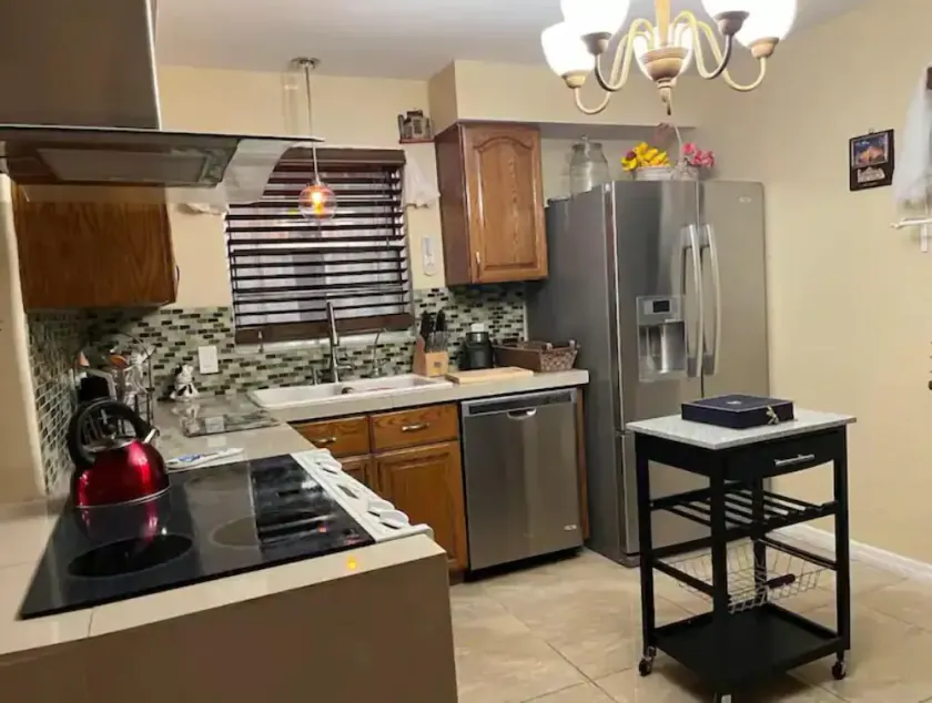 Elegant, 3 bedroom-vacation home. - Image 1