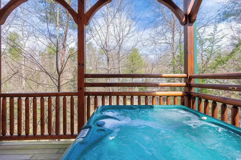 Pine Tree Lodge by Jackson Mountain Rentals - Image 1