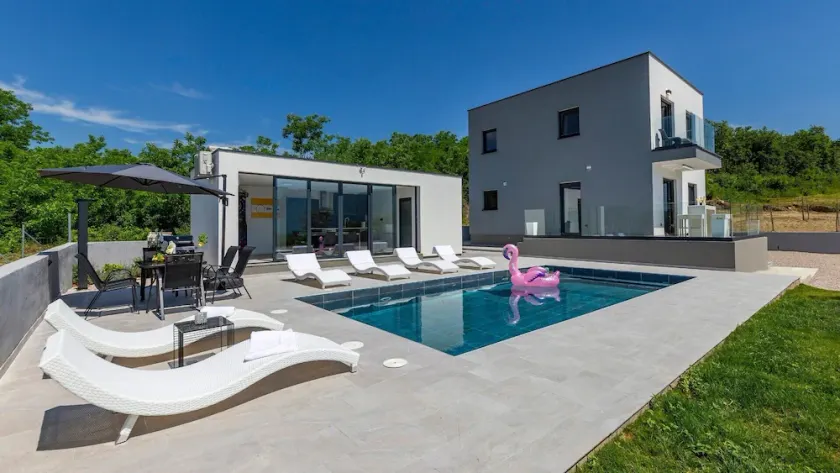 Villa The View / Modern Villa The View in eastern Istria - Image 1