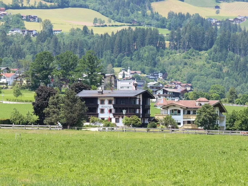 Bonito apartamento para 4 personas con WIFI, TV, balcón, mascotas permitida y vista panorámica - Image 1