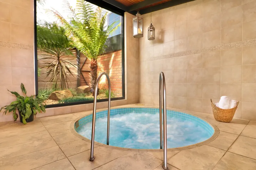 The Calzburg Guest Home - Image 1